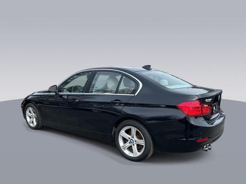 2015 BMW 328 4dr Sdn 328i RWD