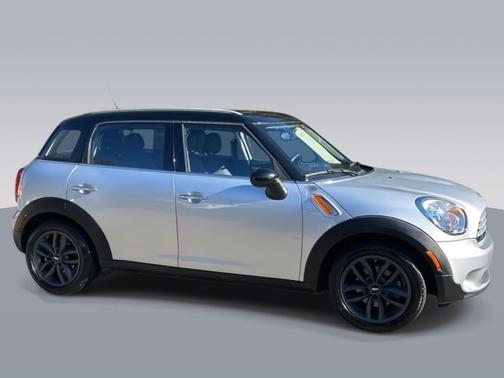 2014 MINI Countryman Cooper