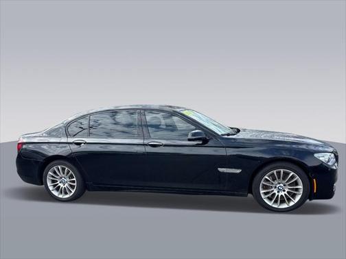 2015 BMW 750 Li xDrive