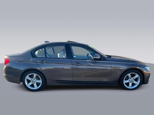 2015 BMW 328 4dr Sdn 328i RWD