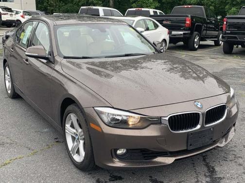 2015 BMW 328 4dr Sdn 328i RWD