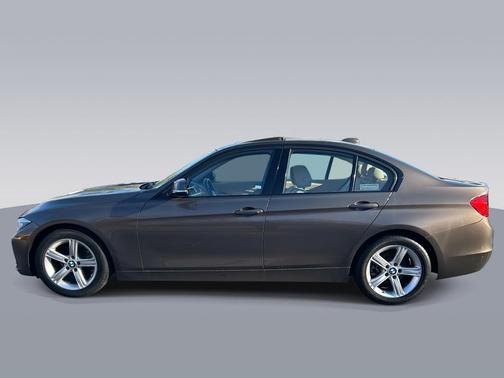 2015 BMW 328 4dr Sdn 328i RWD