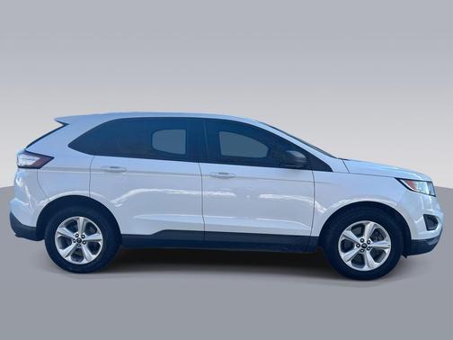 2016 Ford Edge SE