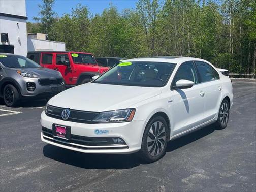 2016 Volkswagen Jetta Hybrid SEL Premium