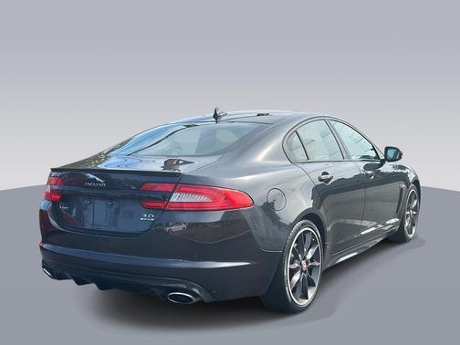 2015 Jaguar XF 3.0 Sport