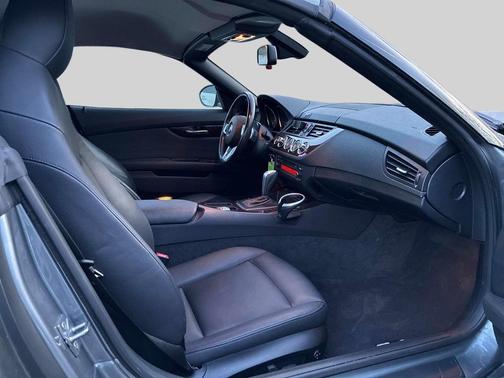 2009 BMW Z4 sDrive30i
