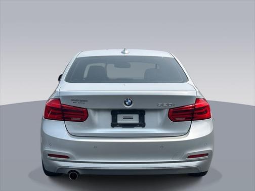 2016 BMW 320 i
