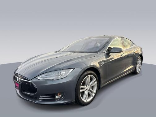 Gray Metallic 2013 Tesla Model S 4dr Sdn