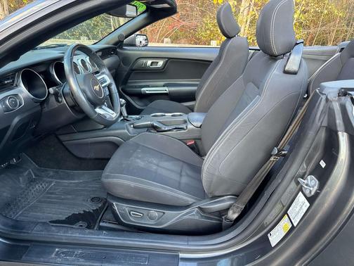 2018 Ford Mustang EcoBoost