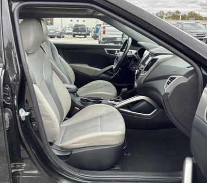 2014 Hyundai Veloster Base