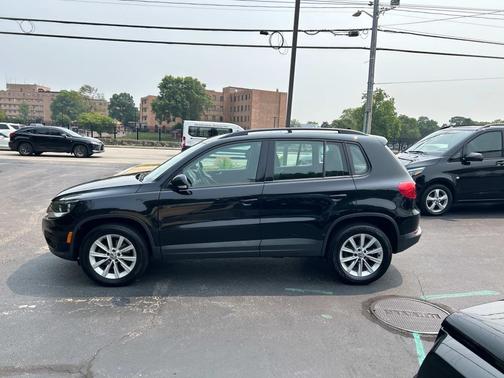 2017 Volkswagen Tiguan 2.0T S 4MOTION