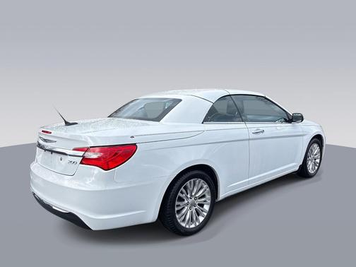 2011 Chrysler 200 Limited