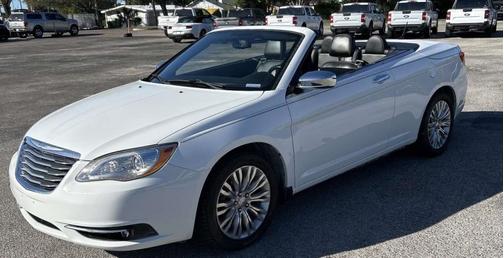 2011 Chrysler 200 Limited