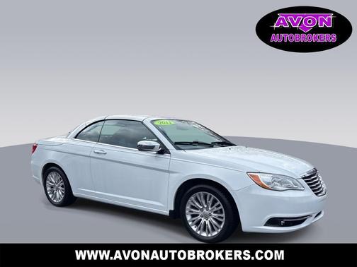 2011 Chrysler 200 Limited