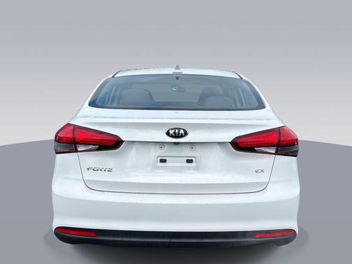 2017 Kia Forte EX