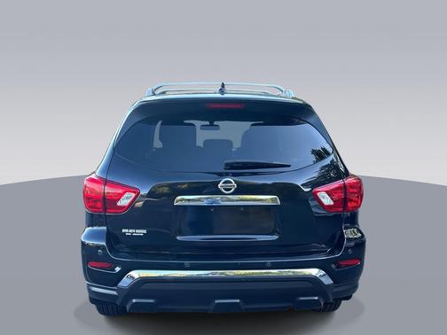 2019 Nissan Pathfinder S