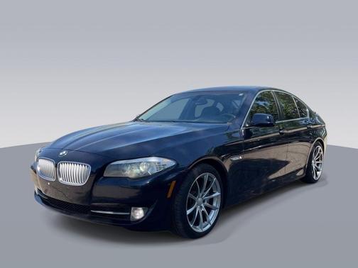 Jet Black 2011 BMW 550 xDrive