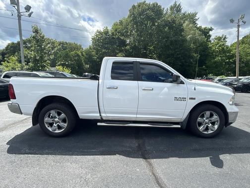 Bright White Clearcoat 2013 RAM 1500 Big Horn