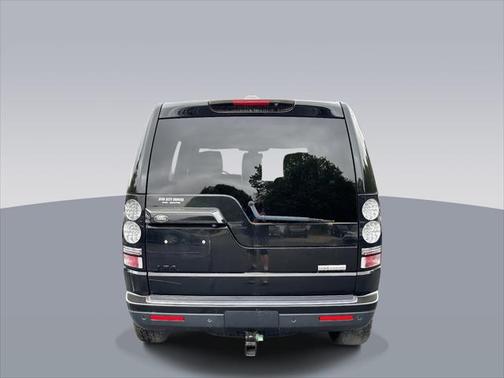 2016 Land Rover LR4 Base