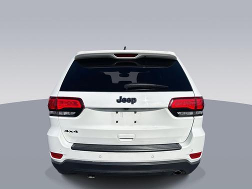 2019 Jeep Grand Cherokee Upland