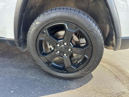 2019 Jeep Grand Cherokee Upland