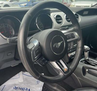 2017 Ford Mustang EcoBoost Premium