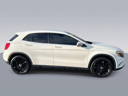 2017 Mercedes-Benz GLA 250 4MATIC