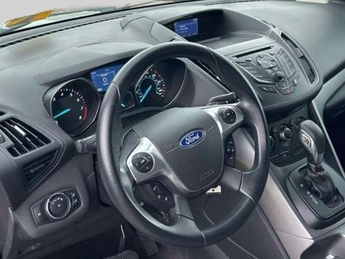 Oxford White 2014 Ford Escape SE