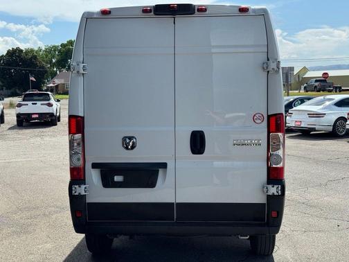 Bright White Clearcoat 2024 RAM ProMaster 2500 Tradesman