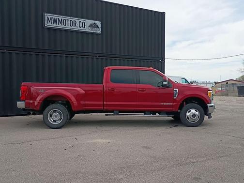 Ruby Red Metallic 2017 Ford F-350 Lariat