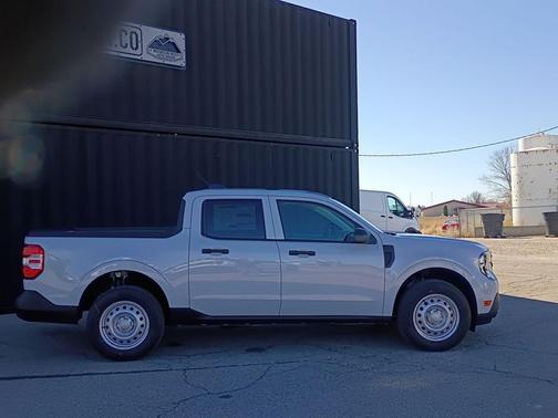 Space White Metallic 2026 Ford Maverick XL
