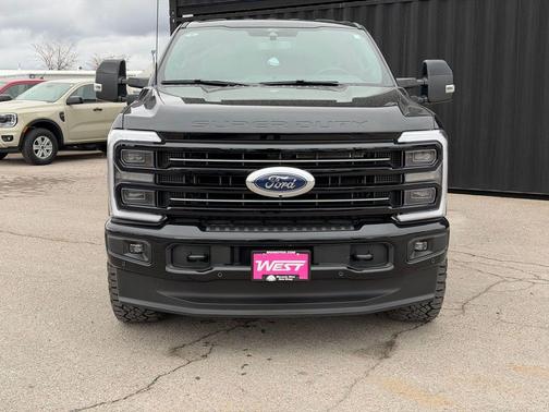 Agate Black Metallic 2025 Ford F-350 Platinum