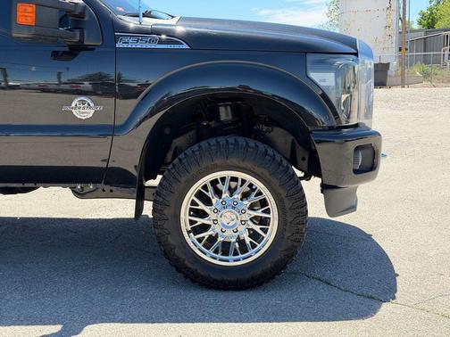 Tuxedo Black Metallic 2014 Ford F-350 Platinum