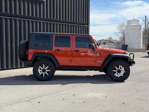 Sunburst Orange Pearlcoat 2009 Jeep Wrangler Unlimited Rubicon