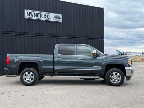 Dark Slate Metallic 2018 GMC Sierra 3500 SLT