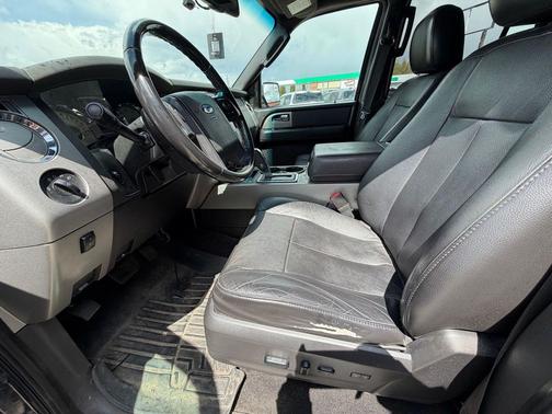 Tuxedo Black Metallic 2013 Ford Expedition Limited