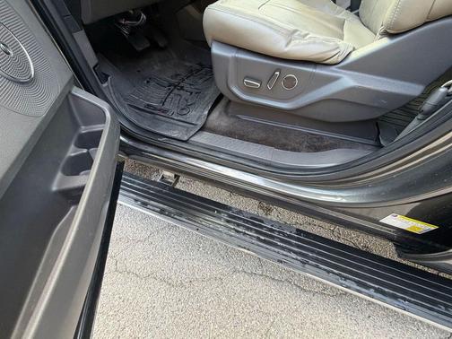 Magnetic 2018 Ford Expedition Max Limited