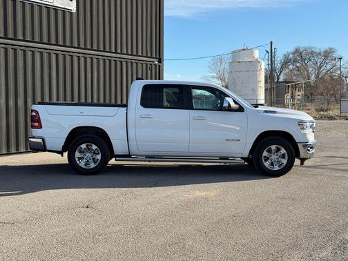 Bright White Clearcoat 2023 RAM 1500 Laramie