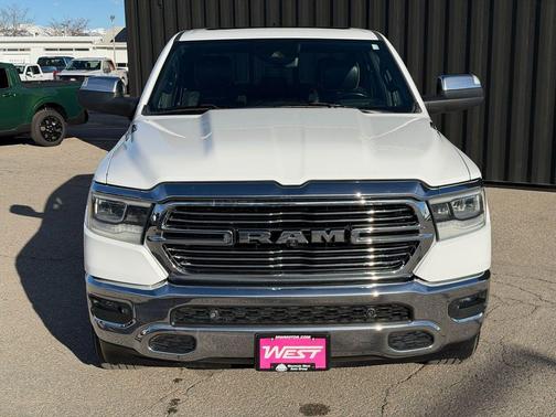 Bright White Clearcoat 2023 RAM 1500 Laramie