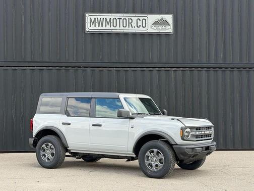 Avalanche Gray 2026 Ford Bronco Big Bend