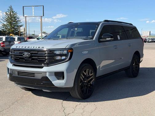 Glacier Gray Metallic TriCoat 2025 Ford Expedition Max Platinum