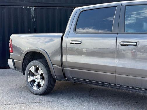 Granite Crystal Metallic Clearcoat 2022 RAM 1500 Laramie