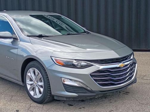 Gray 2025 Chevrolet Malibu 1LT