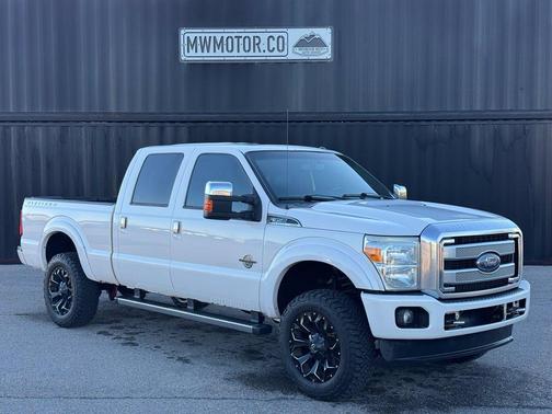 White 2016 Ford F-350 Platinum