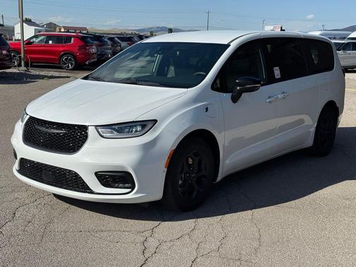 Bright White Clearcoat 2024 Chrysler Pacifica Hybrid S Appearance Pkg