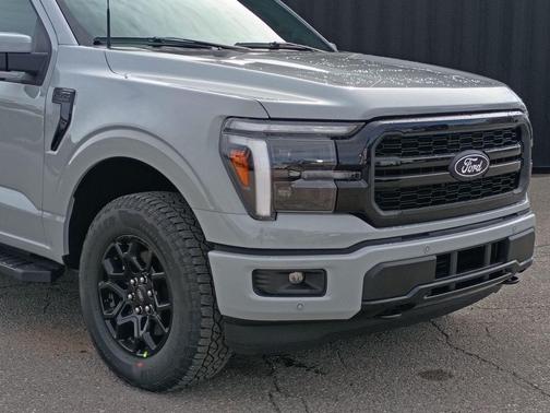 Avalanche 2026 Ford F-150 Lariat