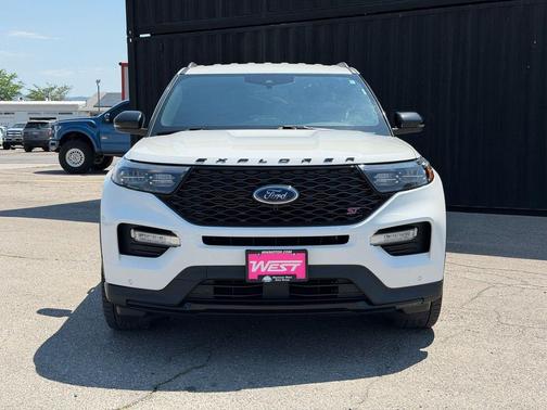 Star White Metallic Tri-Coat 2021 Ford Explorer ST