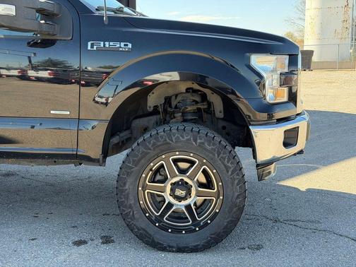 Shadow Black 2016 Ford F-150 XLT