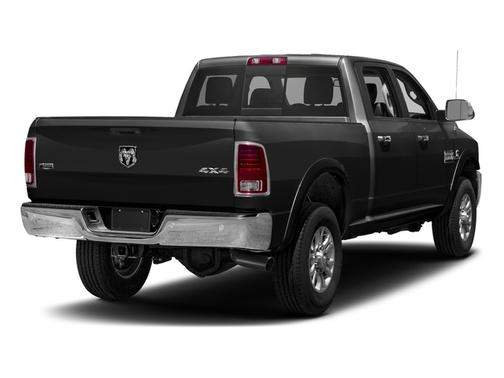 Brilliant Black Crystal Pearlcoat 2017 RAM 3500 Laramie Crew Cab 4x4 6'4' Box