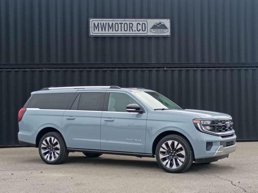 Glacier Gray Metallic Tri-Coat 2026 Ford Expedition Max Platinum